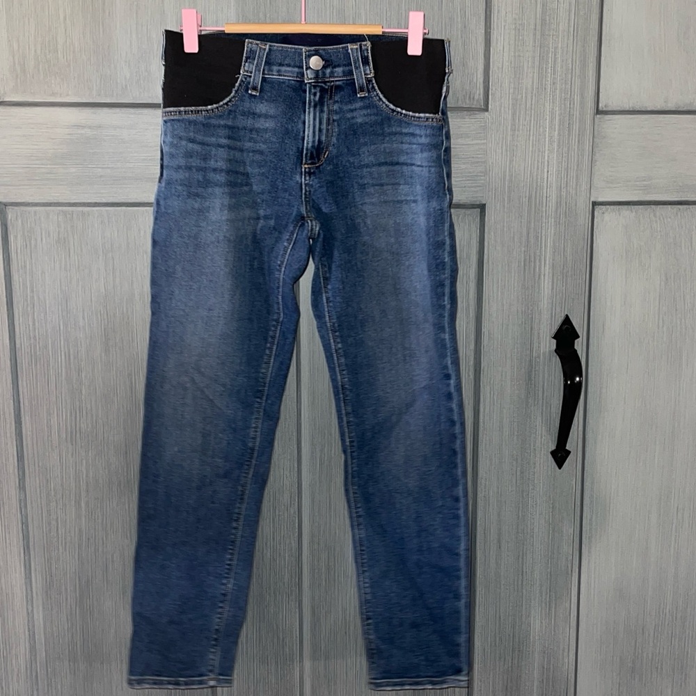 Joe's Jeans Women's Boyfriend Jeans in Blue. LOVE these they’re just too small